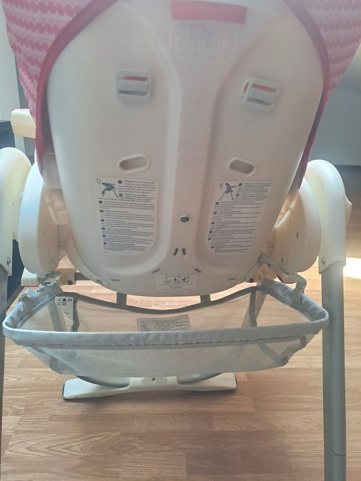Cadeira de Refeição Chicco Polly Rosa – Dobrável e Regulável