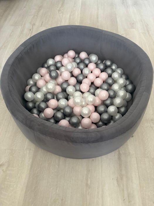 Basen z kulkami dla dzieci