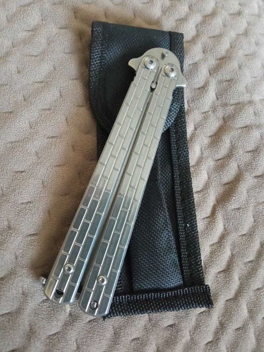 Ніж Складний з чохлом, Метелик, Балісонг