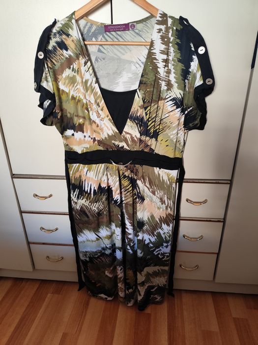Vestido verde tropa, muito fresco XXL