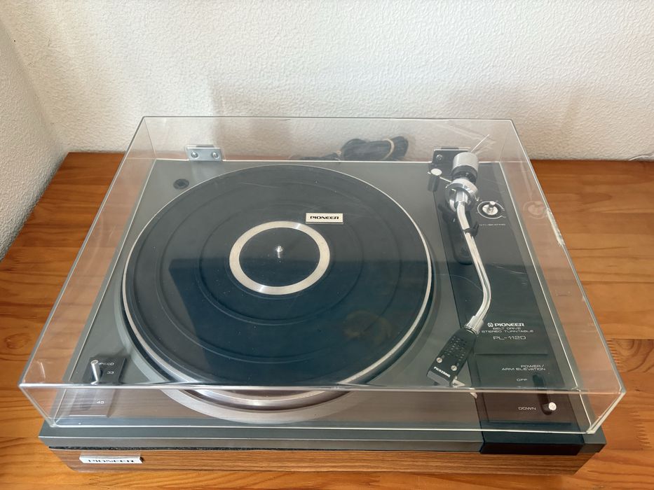 Gira discos Pioneer PL-112 D