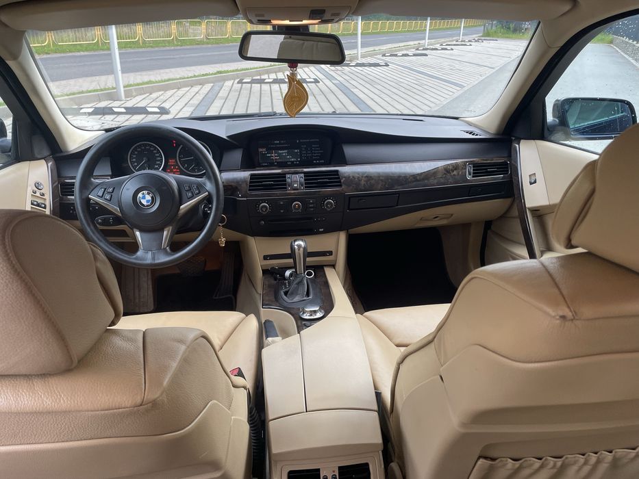 BMW E60 3.0d  2004r