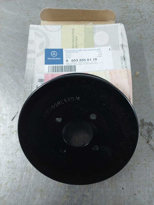 polie b/agua NOVA ORIGINAL mercedes sprinter b