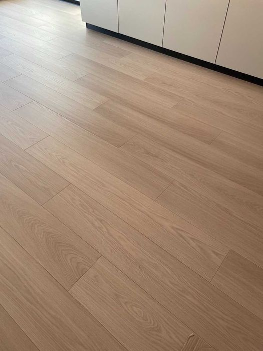 Ламінат Quick-Step Signature Дуб Бежевий лакований SIG 4750 9 мм