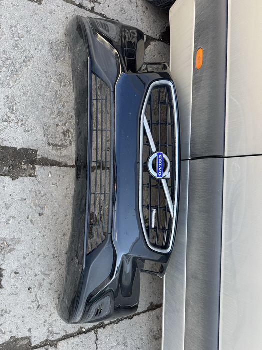 Zderzak volvo v60,s60 R-Design 2010 do 2013