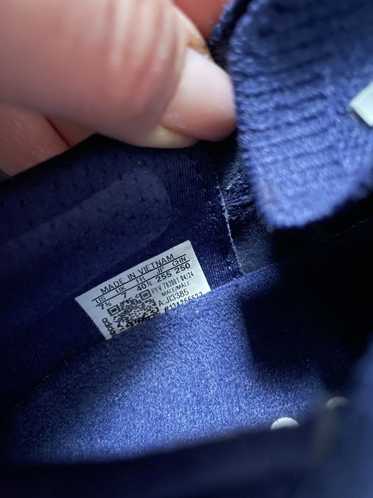 Оригінальні кросівки Adidas Ultraboost 5