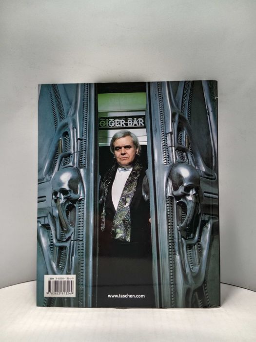 Livro  HR GIGER ARh+