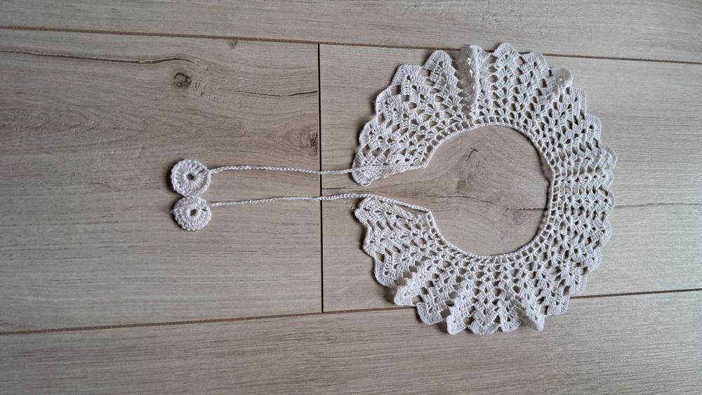Koronkowy kołnierzyk handmade rękodzieło
