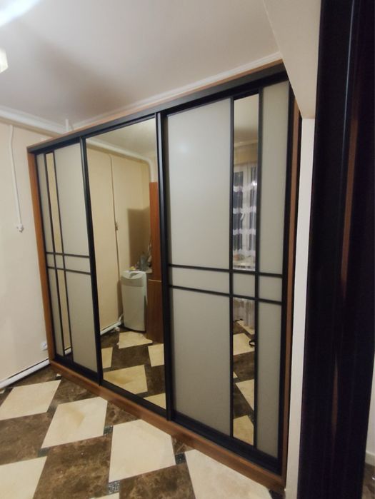 Шафа купе,гардеробна,вмонтована шафа купе,шафа в нішу,шкаф купе.