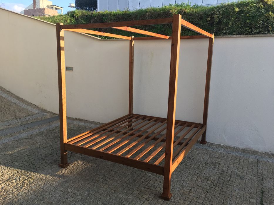 Executo Cama Balinesa em Deck