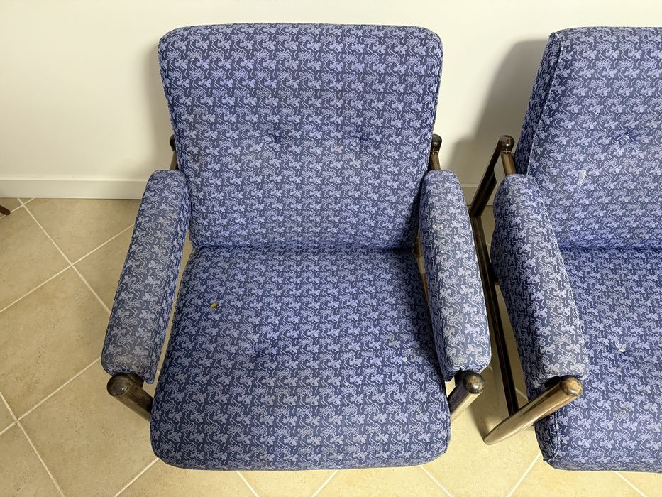 Fotele fotel PRL typ Gfm-142 komplet 2 sztuk tapicerowane