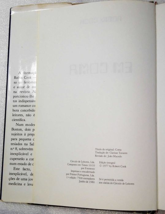 Livro  Em Coma (Robin Cook)
