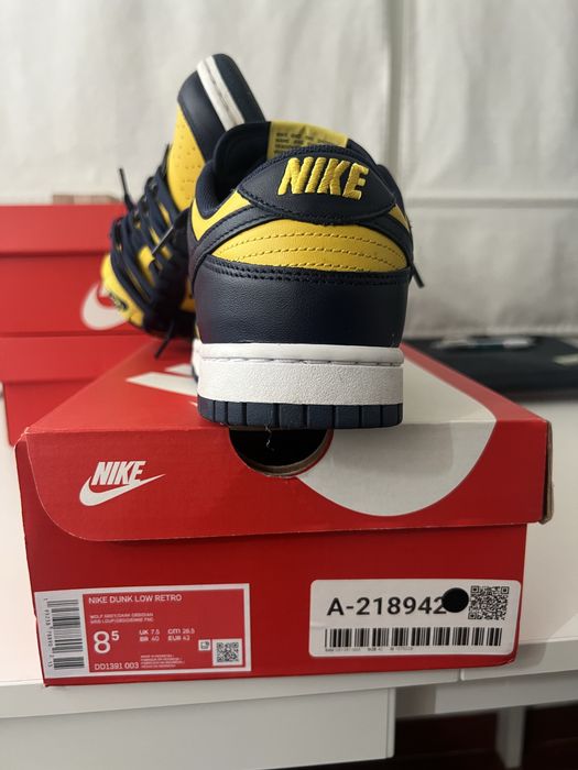 Nike Dunk Low Yellow and Dark Blue