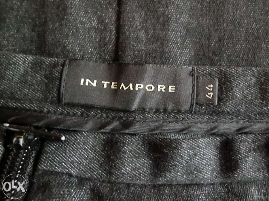 Saia de senhora marca "in Tempore"