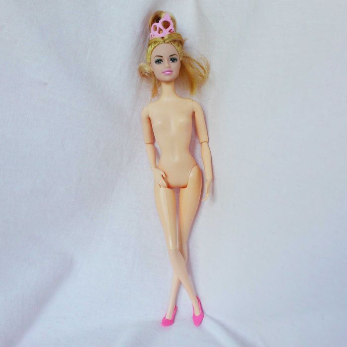 Лот из трёх кукол типа Барби Китай Симба