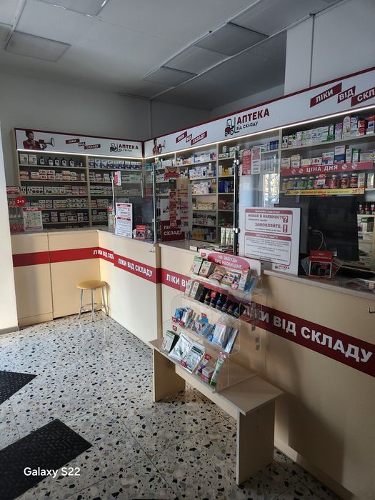 сдам свое нежилое помещение под магазин. аптеку . м.Позняки