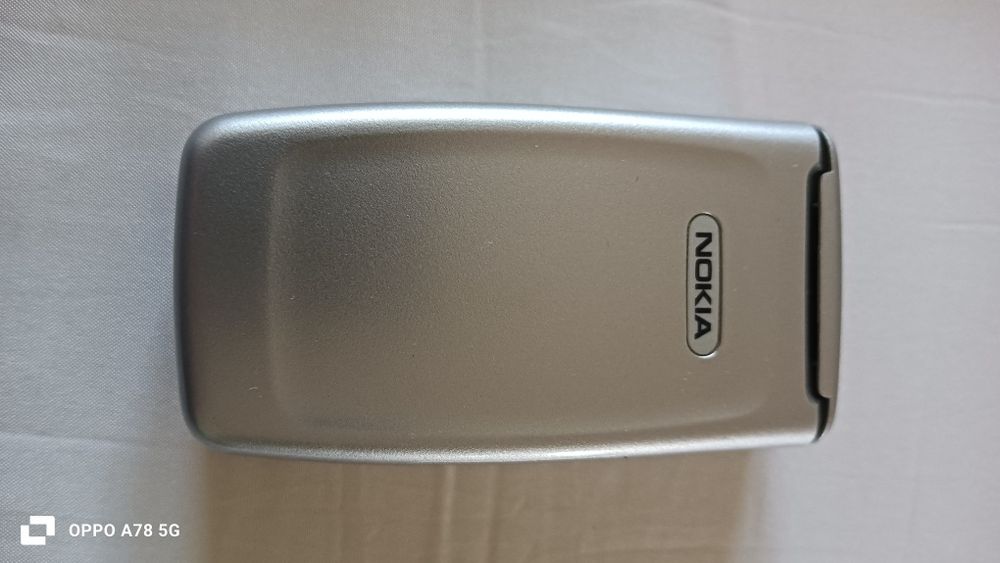 Nokia c/carregadores e fones