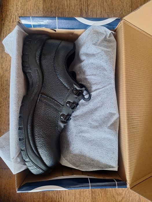 Buty robocze rozmiar 42