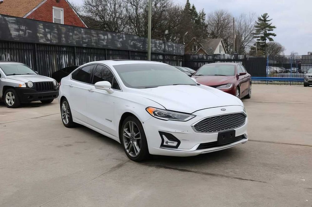 Ford Fusion Titanium      2019