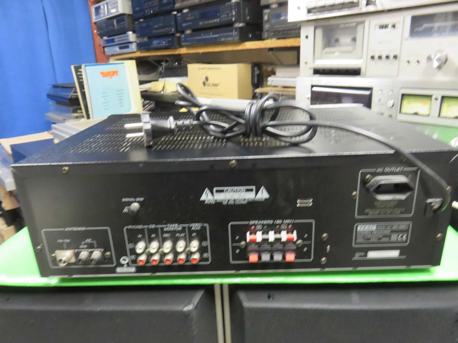 Amplituner Teac AG-680 RDS