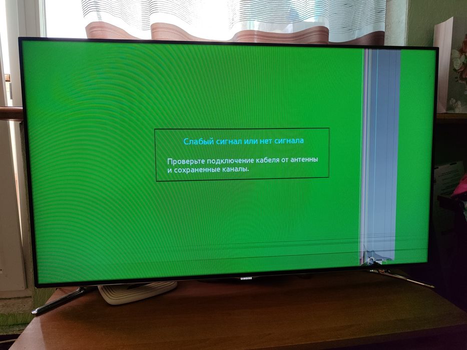 Продам телевизор на запчасти