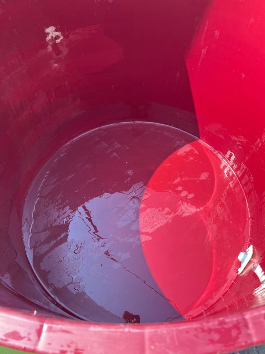 Bacia plástico 700 litros com torneira