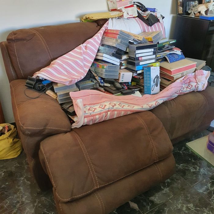 Móveis, electrodomésticos usados em boas condições