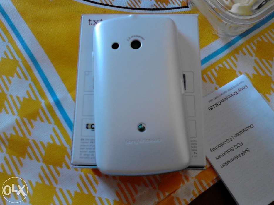 Telemovel sony ericsson ck 13i white