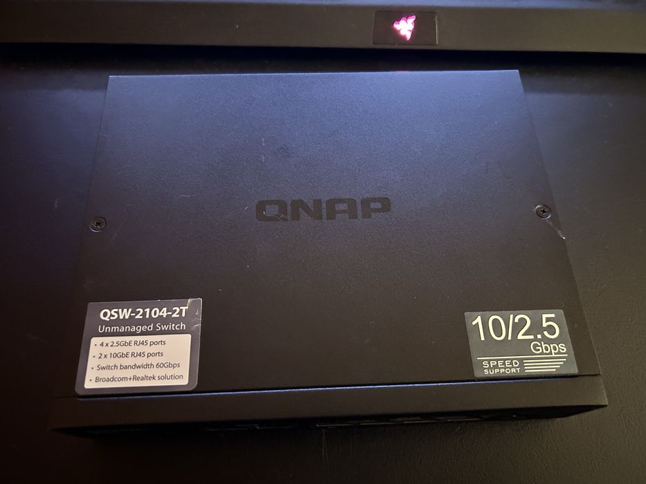 Switch QSW-2104-2T 10 GbE & 2,5 GbE