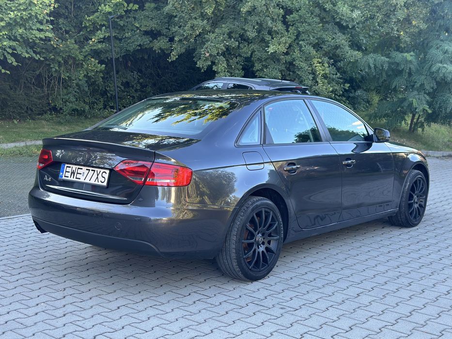 Audi A4 B8 Sedan 1.8 TFSI Benzyna | Manual 6-biegowa | 214 tys km
