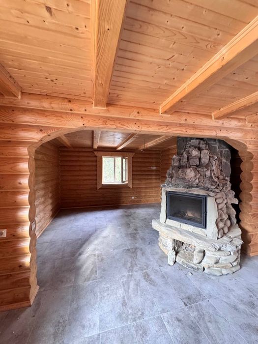 Продаж Котеджу в Ворохта 20км до Буковелю