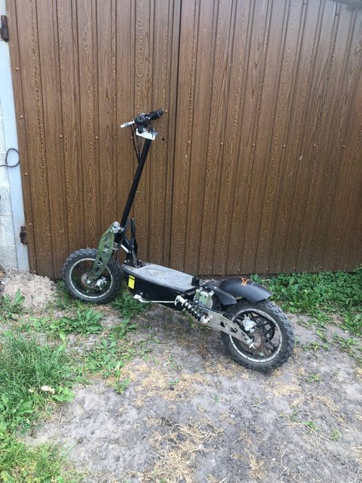 продам електро самокат