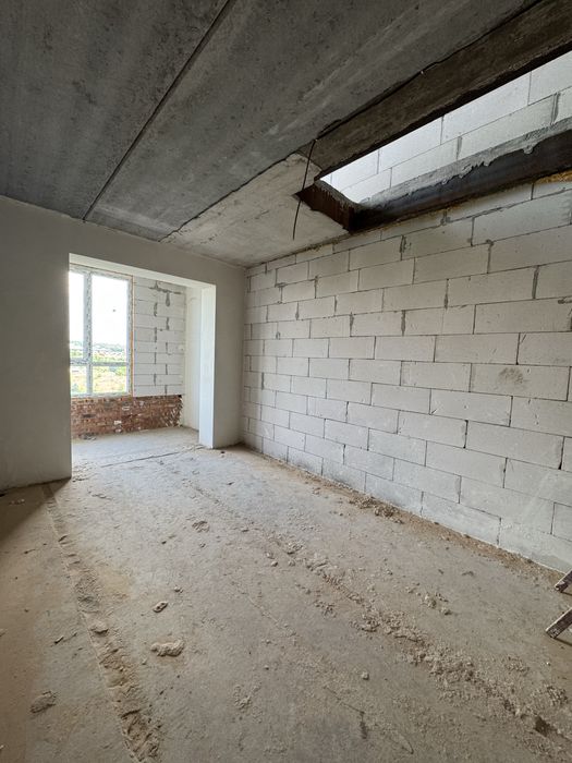 Продаж 3к в зданій та обжитій новобудові