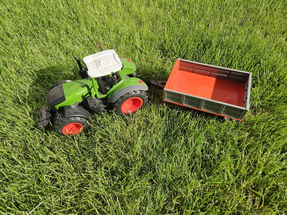 Duży TRAKTOR Z PRZYCZEPĄ Zdalnie Sterowany R/C bez pilota