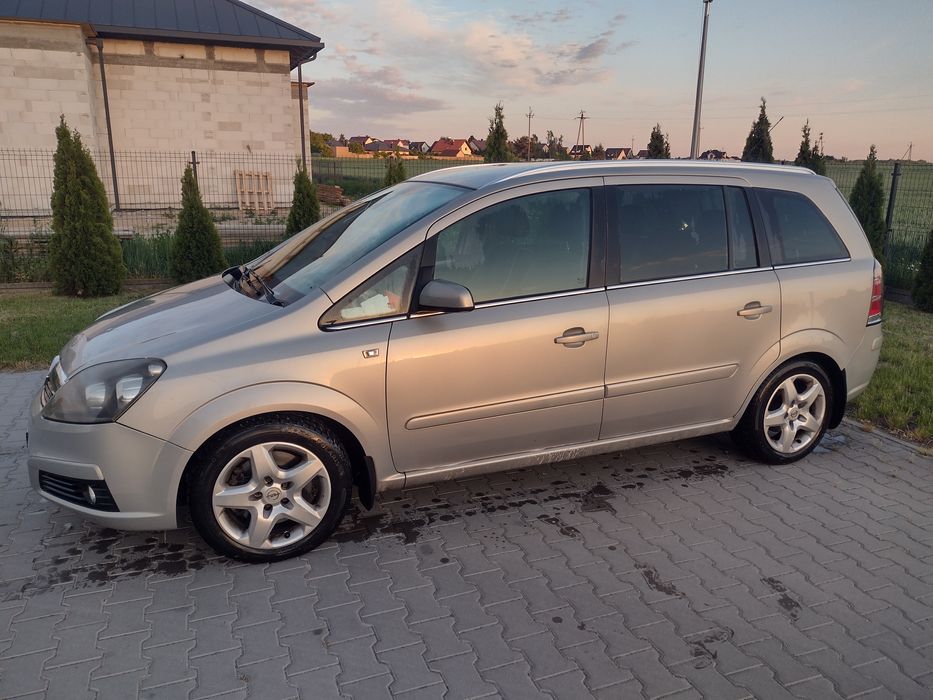 Opel Zafira B 1.9