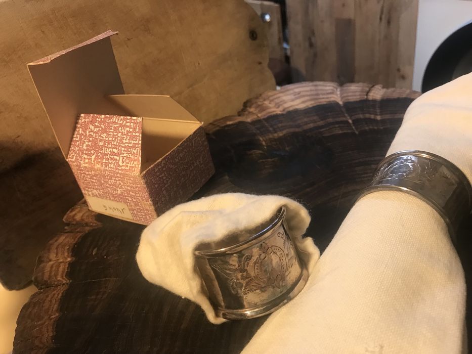 Anel para guardanapo em prata