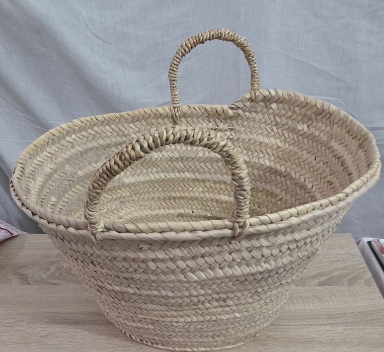 Cesta em palhinha