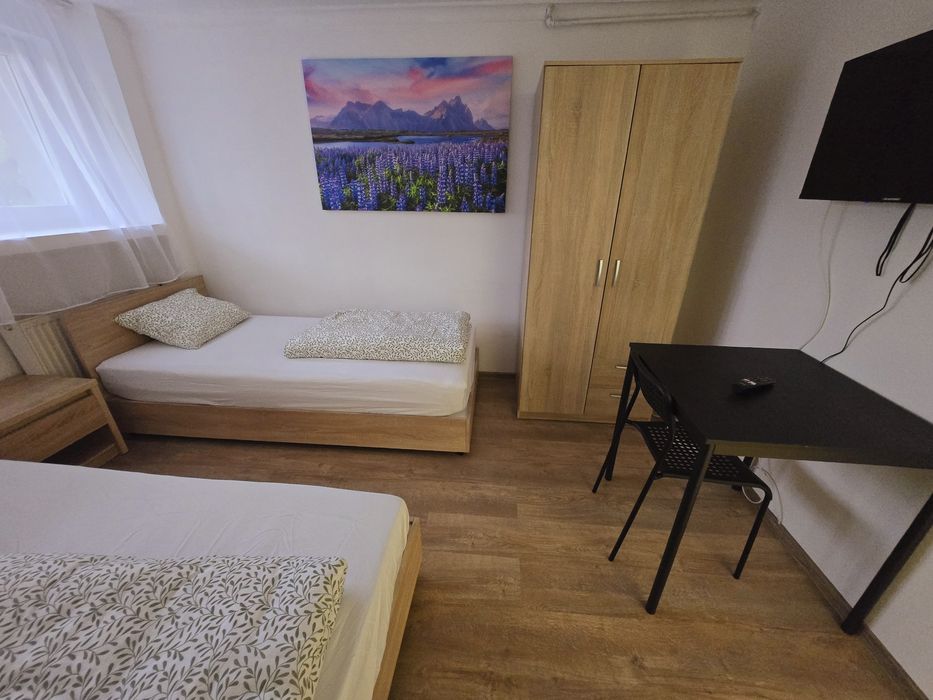 Noclegi  Bronowice Wola  Justowsjka parking Kraków