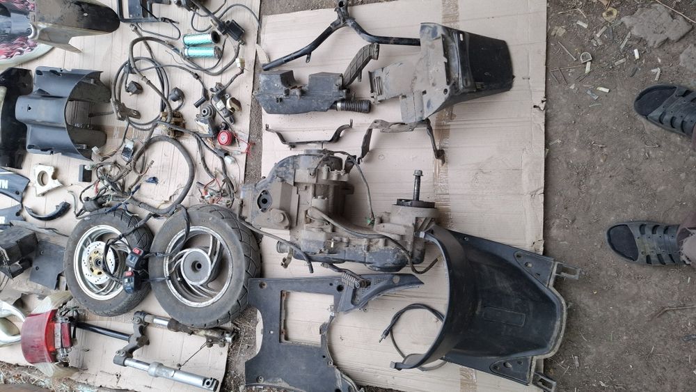 Пластик на скутер навигатор, Вайпер винд,кануни,дефиант,китайский