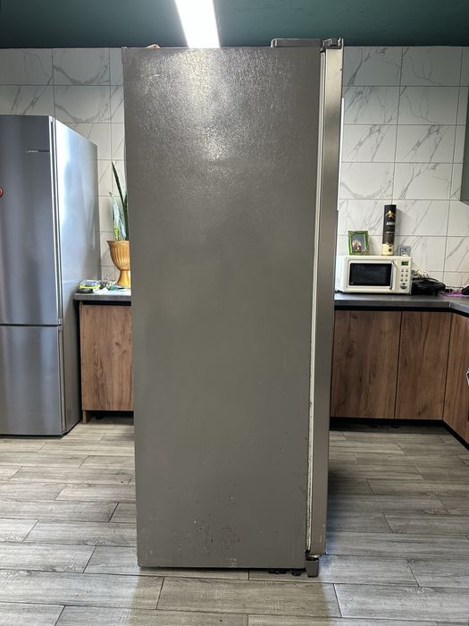 Холодильник Bosch KAN58A40/08 — на ремонт або запчастини