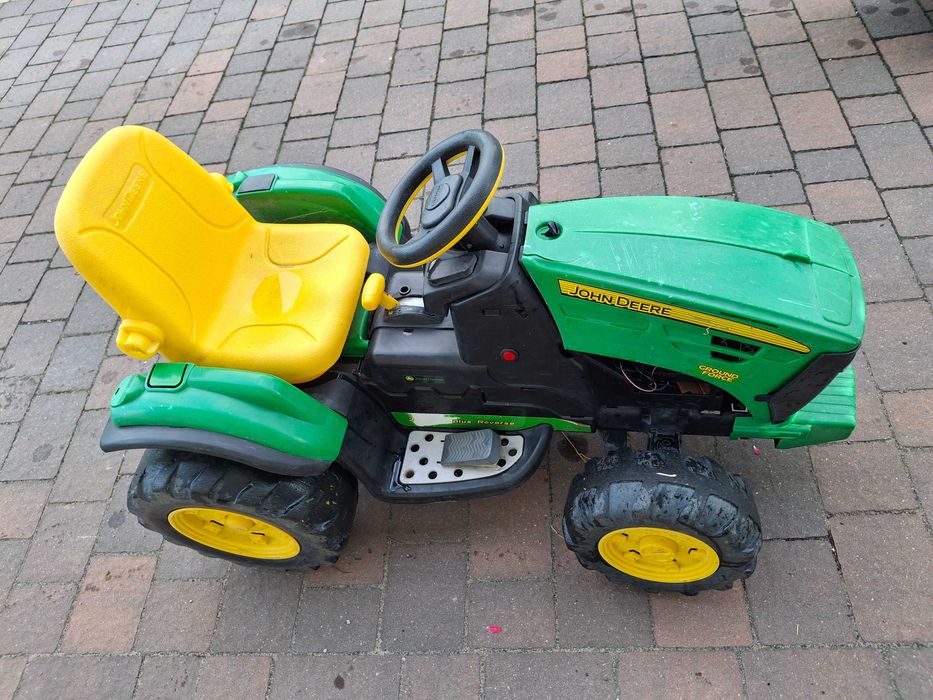 Peg Perego Traktor na akumulator John Deer