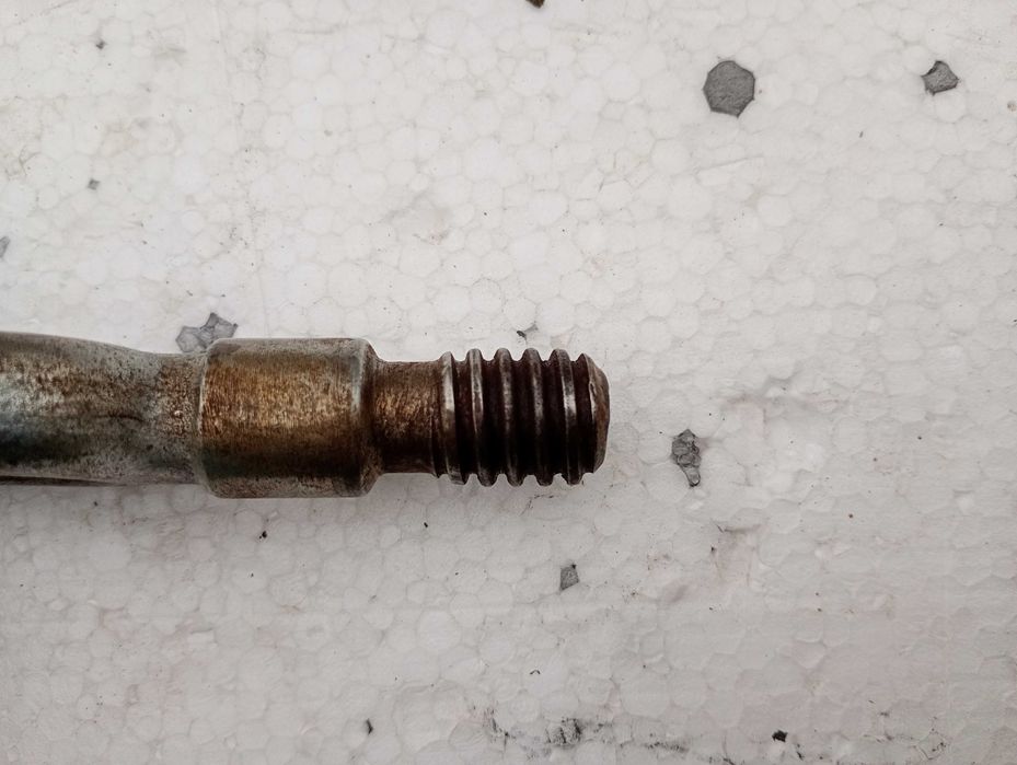 Wkrętka haka ucho holownicze BMW E36