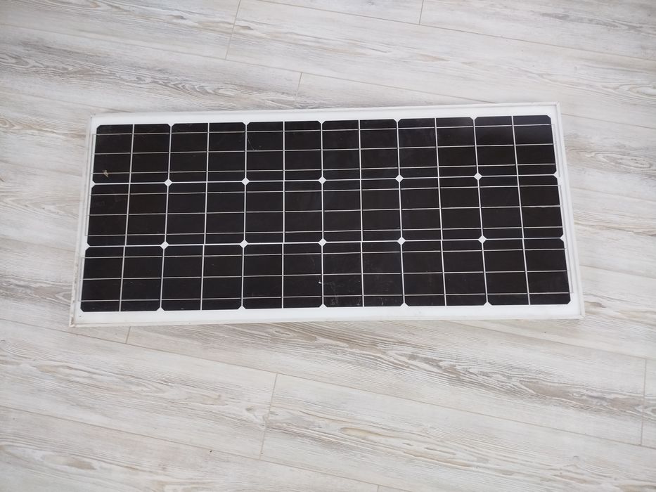 Солнечная панель UKC 100W 18V / Сонячна панель 100 Вт для аккумулятора 12V