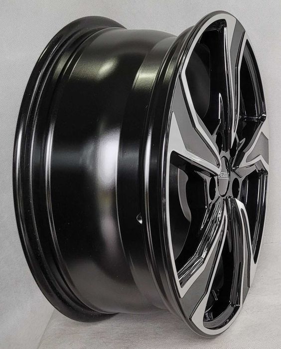 Felgi Dezent 18 Skoda Octavia 4 3 Audi A3 8P 8V Seat Leon 3 VW Golf 7