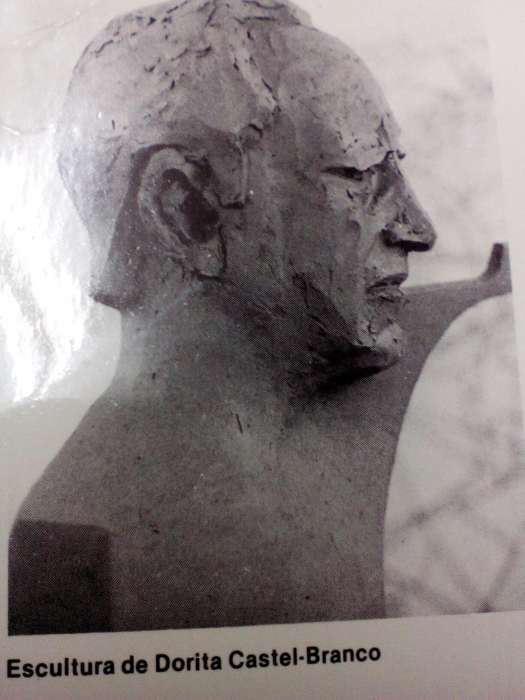 Um Amor Feliz, 1ª Edição.