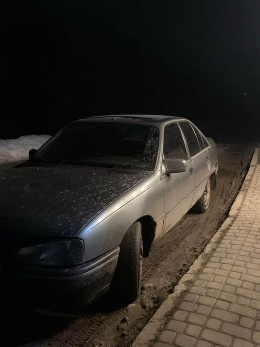OPEL OMEGA A срочно