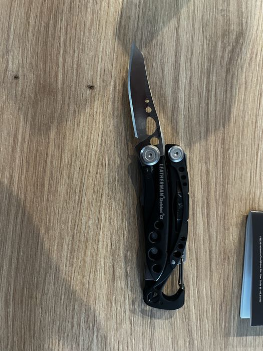 Multitool Leatherman Skeletool CX - Black / Silver 830923