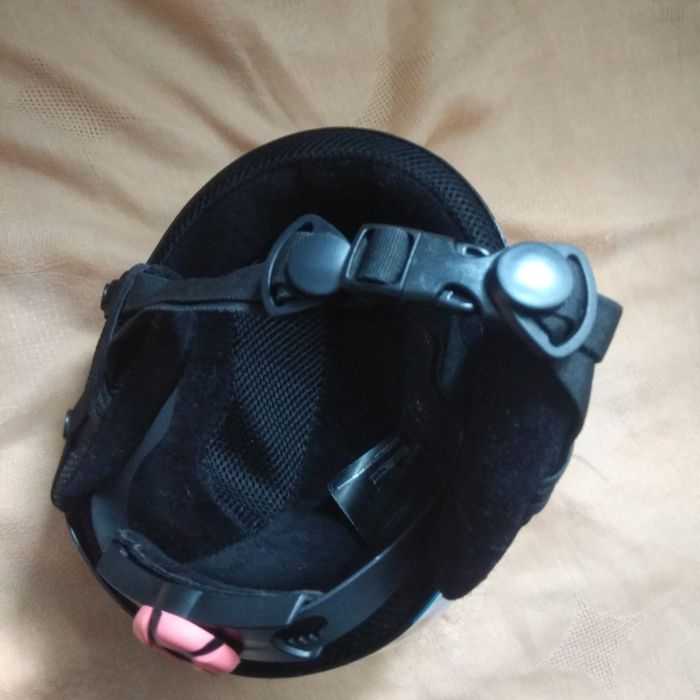 Fajny kask Go Sport 52-55 z Irokezem