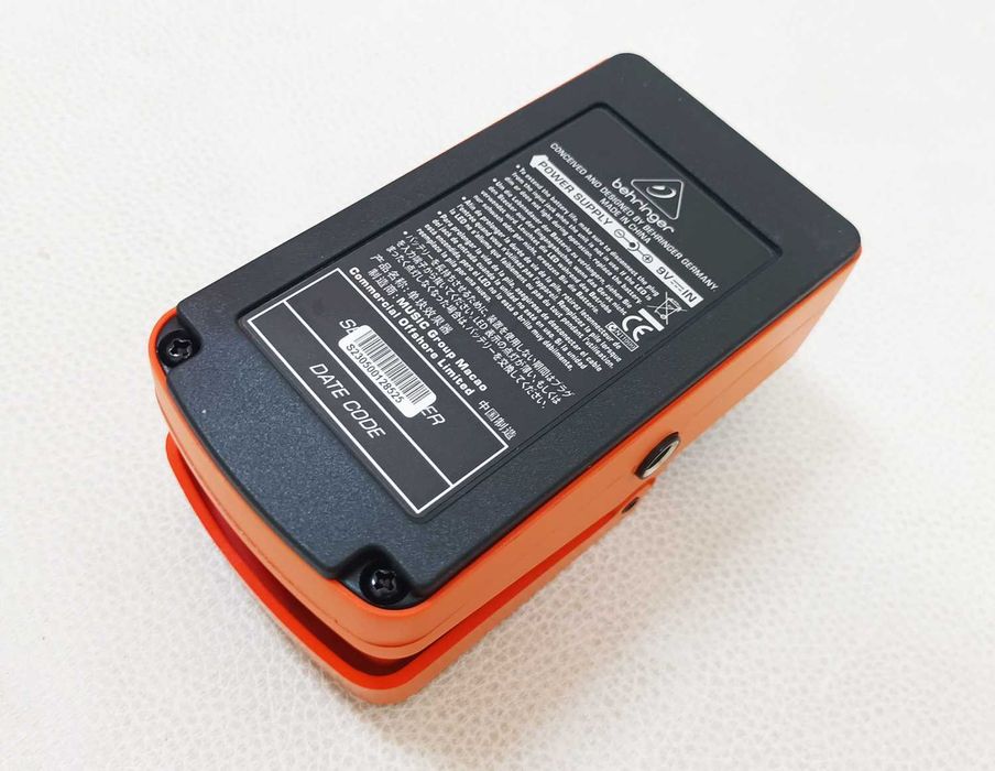 Behringer SF300 Super Fuzz