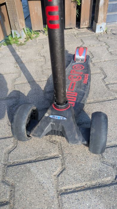 Hulajnoga Micro Maxi Deluxe Czarna